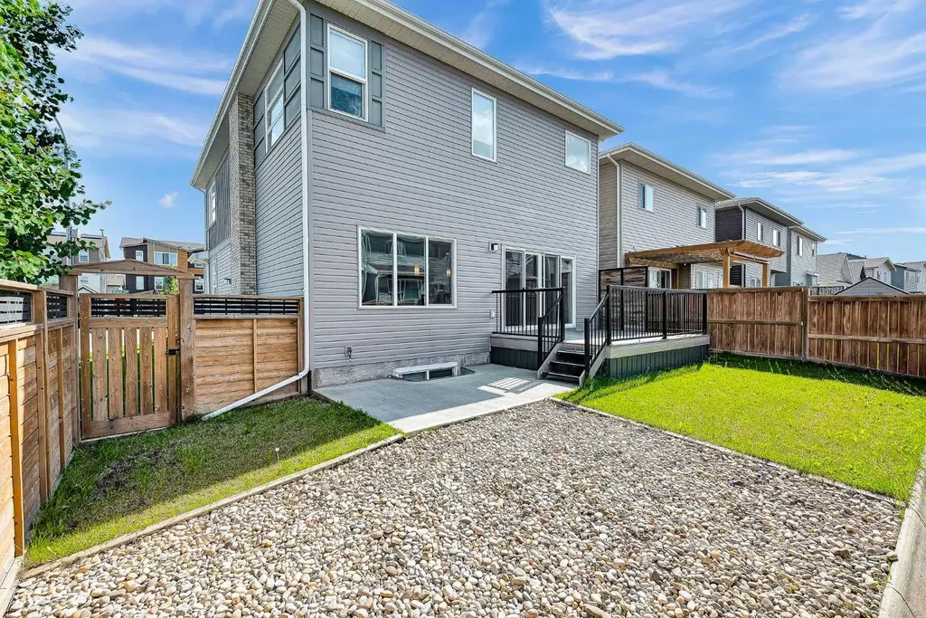 300 Walgrove Boulevard SE Calgary AB T2X4C8