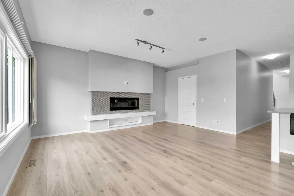 300 Walgrove Boulevard SE Calgary AB T2X4C8