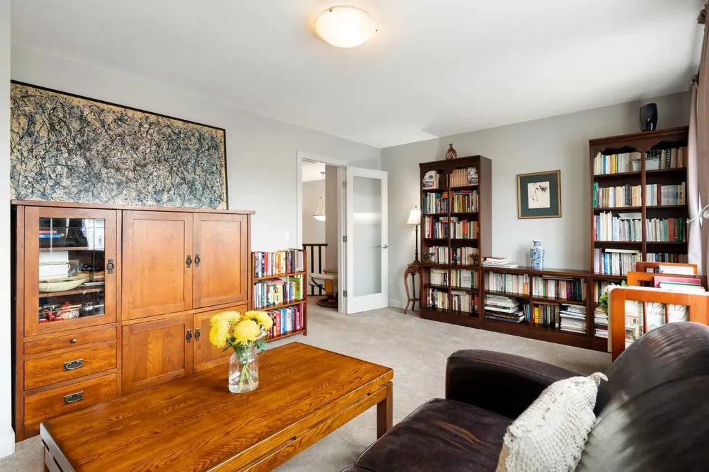70 Everwoods Park SW Calgary AB T2Y 0G3