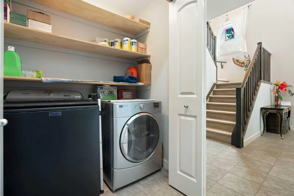 70 Everwoods Park SW Calgary AB T2Y 0G3