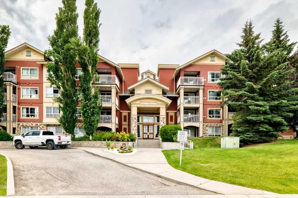 5115 Richard Road SW Calgary AB T3E 7M7