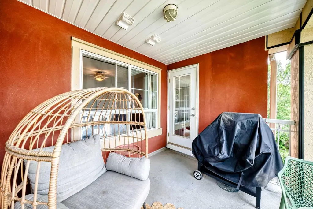 5115 Richard Road SW Calgary AB T3E 7M7