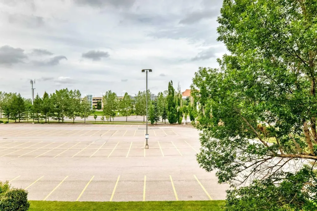 5115 Richard Road SW Calgary AB T3E 7M7