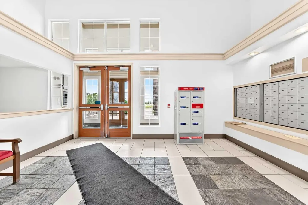 5115 Richard Road SW Calgary AB T3E 7M7