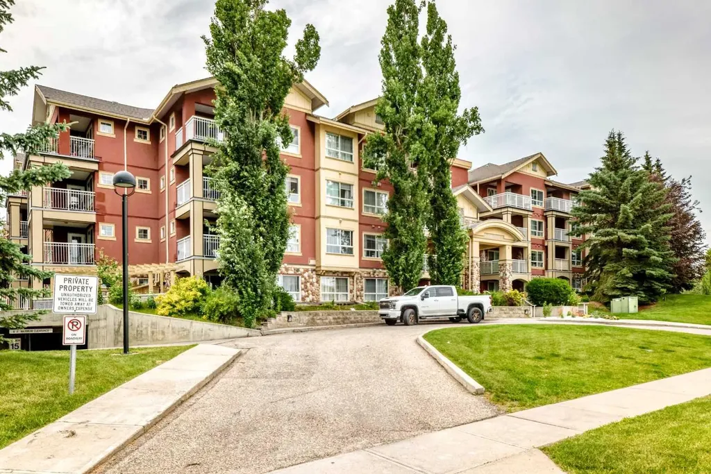 5115 Richard Road SW Calgary AB T3E 7M7