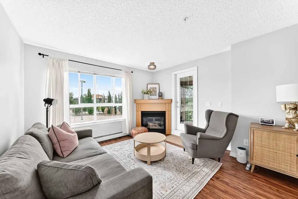 5115 Richard Road SW Calgary AB T3E 7M7