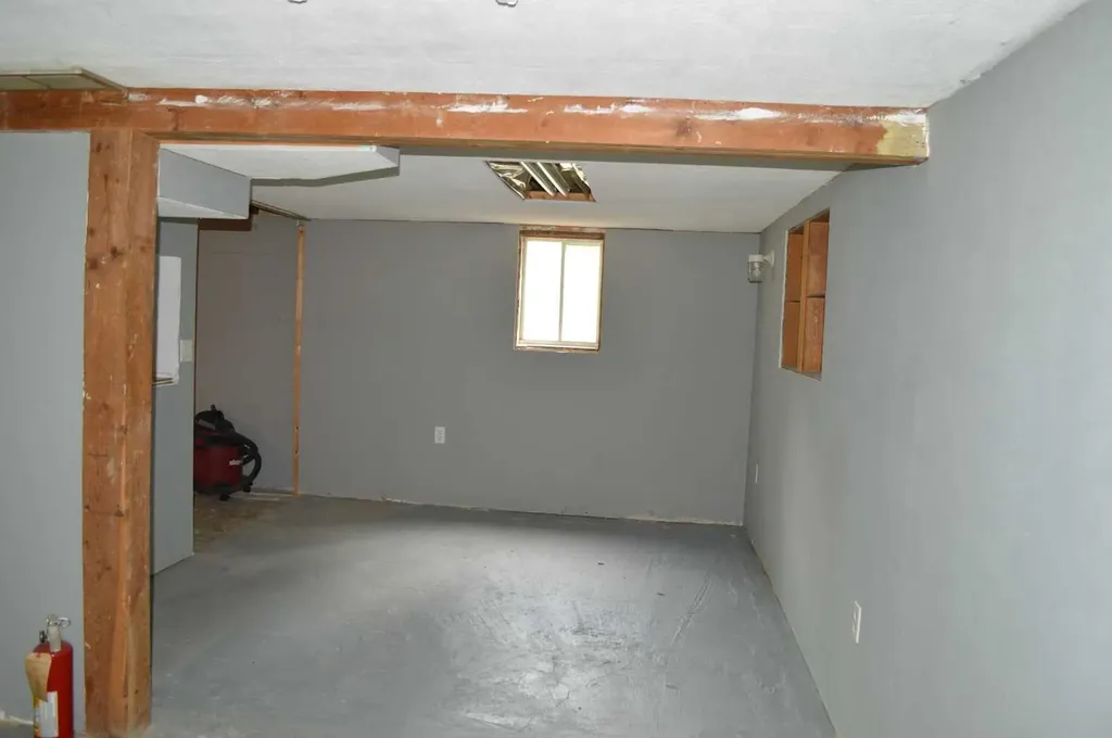 5259 51 Street Lacombe AB T4L1H7