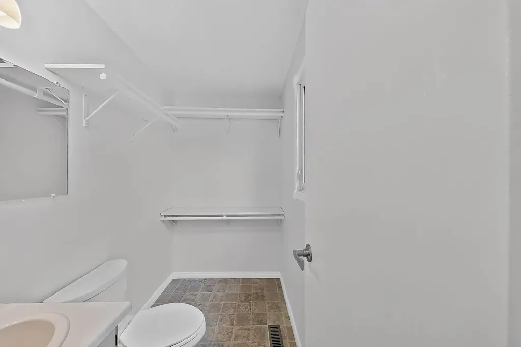 134 Ryerson Road W Lethbridge AB T1K 4P1
