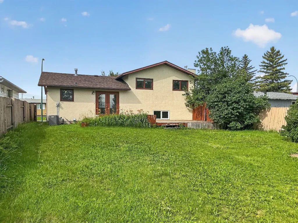 134 Ryerson Road W Lethbridge AB T1K 4P1
