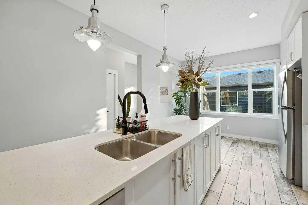 1318 Legacy Circle SE Calgary AB T2X3C9
