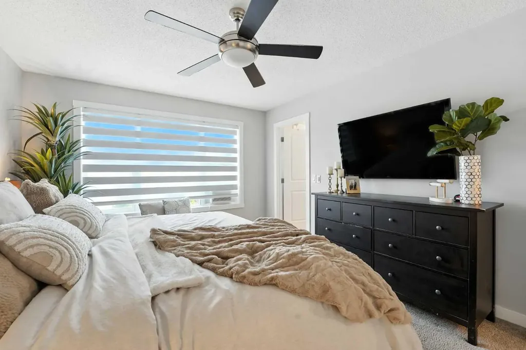 1318 Legacy Circle SE Calgary AB T2X3C9
