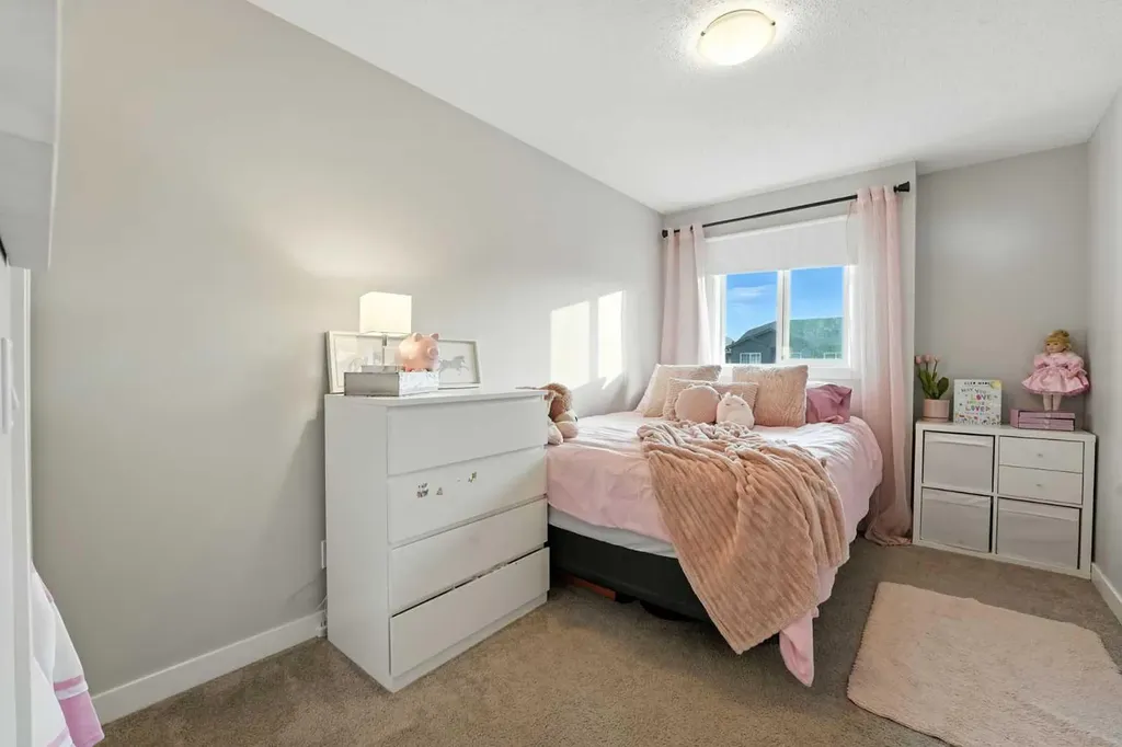 1318 Legacy Circle SE Calgary AB T2X3C9
