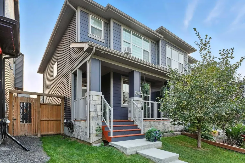 1318 Legacy Circle SE Calgary AB T2X3C9