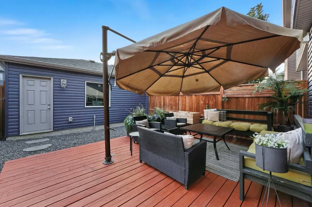 1318 Legacy Circle SE Calgary AB T2X3C9
