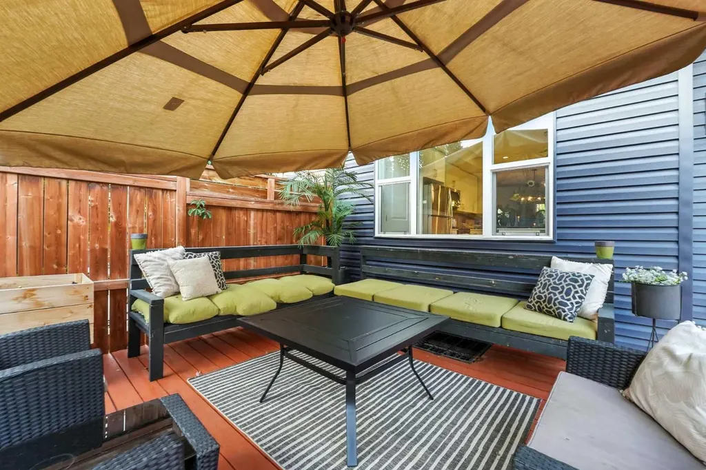 1318 Legacy Circle SE Calgary AB T2X3C9