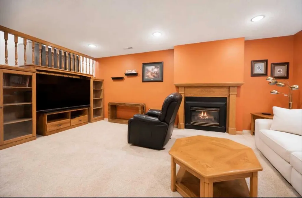 10 Redwood Place SE Medicine Hat AB T1B 4A1