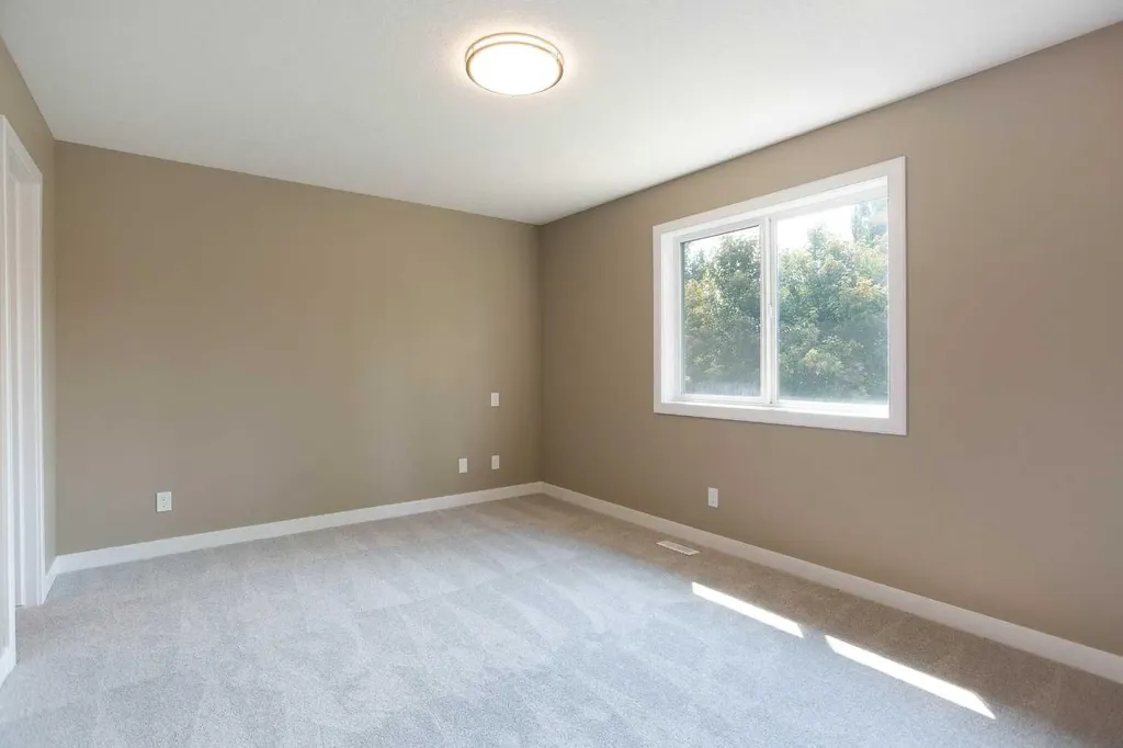 714 Auburn Bay Heights SE Calgary AB T3M 1K9