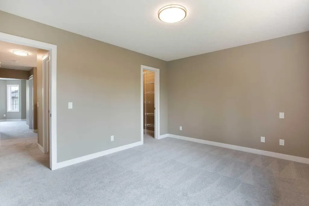 714 Auburn Bay Heights SE Calgary AB T3M 1K9