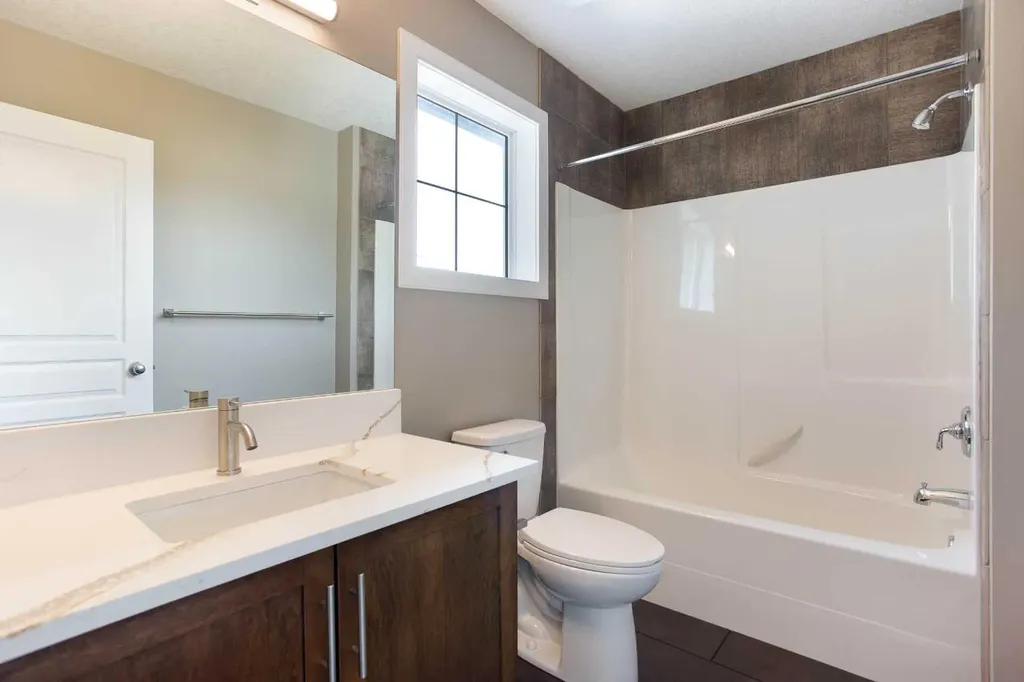 714 Auburn Bay Heights SE Calgary AB T3M 1K9