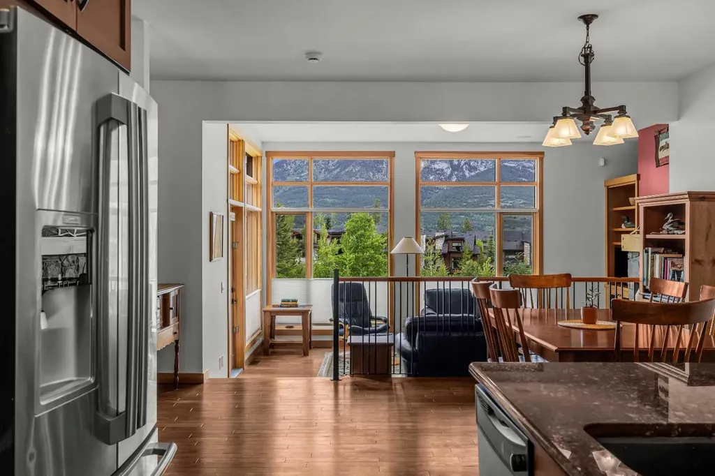 101 Armstrong Place Canmore AB T1W 3M2