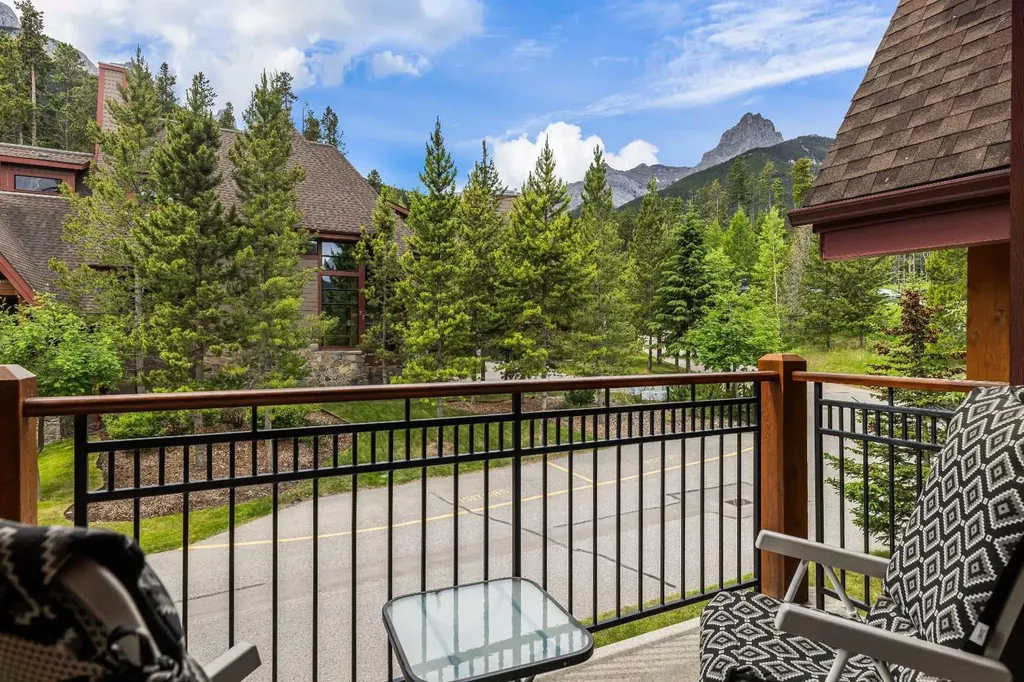 101 Armstrong Place Canmore AB T1W 3M2