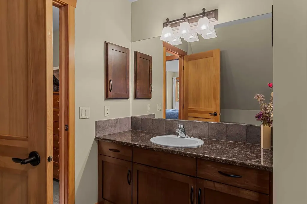 101 Armstrong Place Canmore AB T1W 3M2