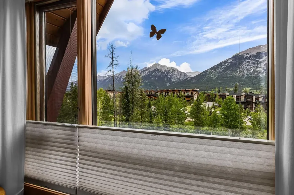 101 Armstrong Place Canmore AB T1W 3M2