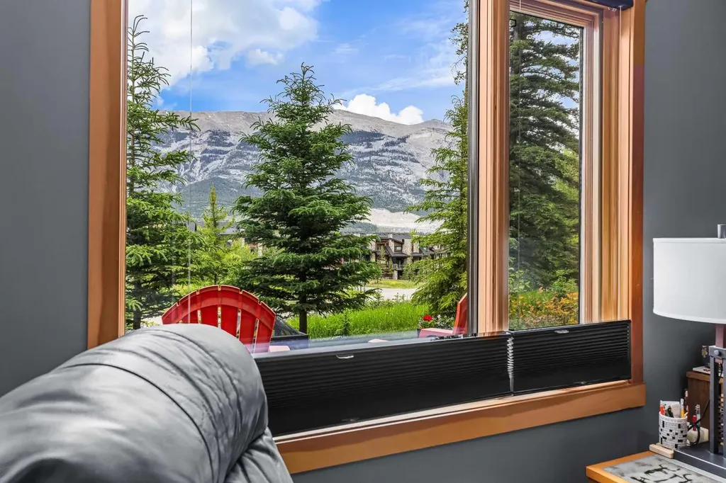 101 Armstrong Place Canmore AB T1W 3M2