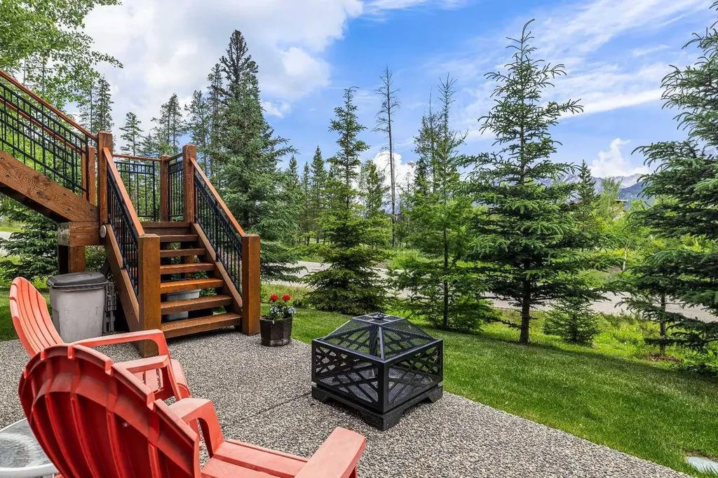 101 Armstrong Place Canmore AB T1W 3M2