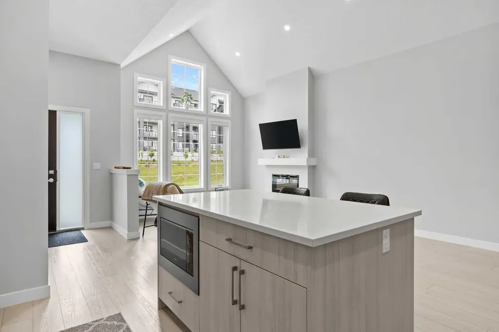 108 Wolf Crescent Okotoks AB T1S 5X1