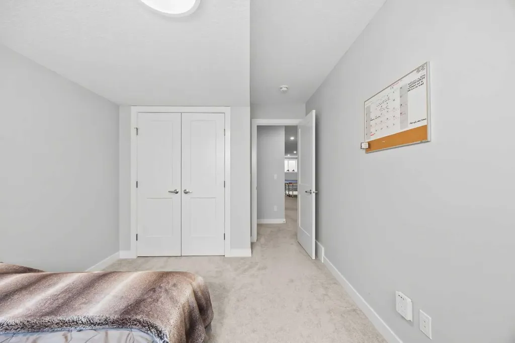 108 Wolf Crescent Okotoks AB T1S 5X1