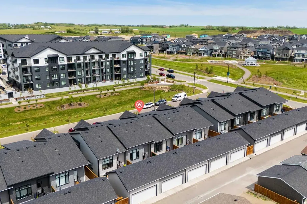 108 Wolf Crescent Okotoks AB T1S 5X1