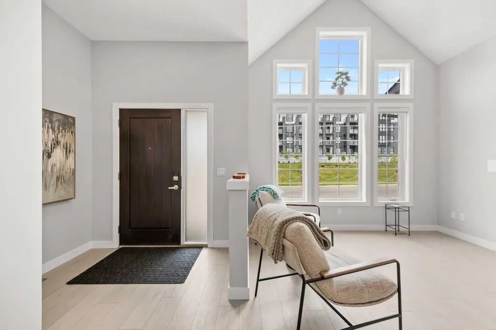 108 Wolf Crescent Okotoks AB T1S 5X1