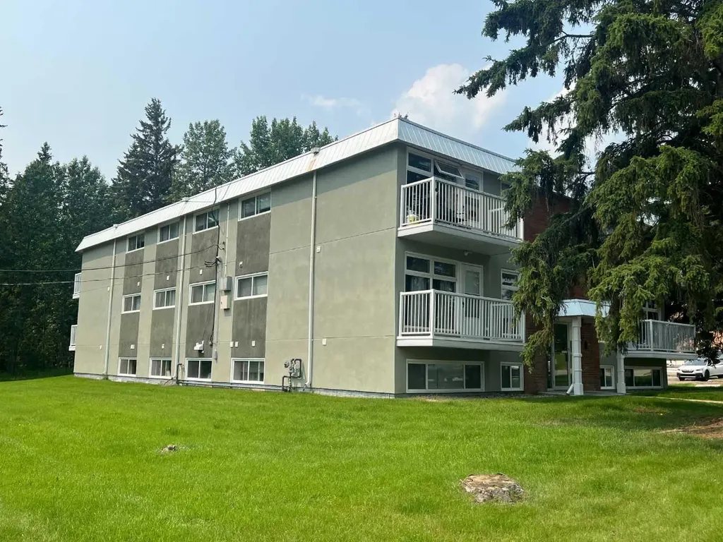 414 41 Street Edson AB T7E 1Z9