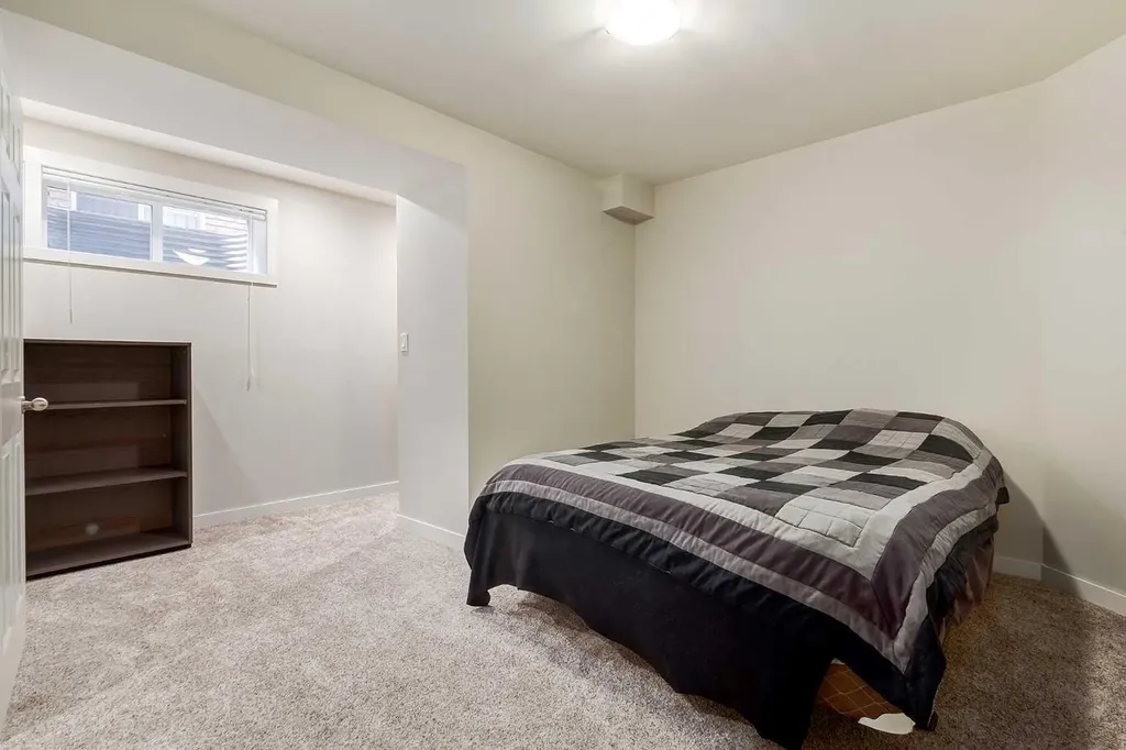 310 8 Avenue NE Calgary AB T2E 0P9