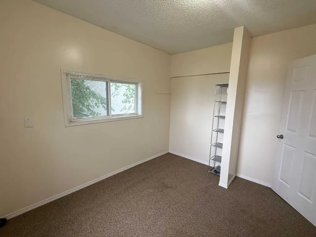 4911 53 Avenue Grimshaw AB T0H 1M0