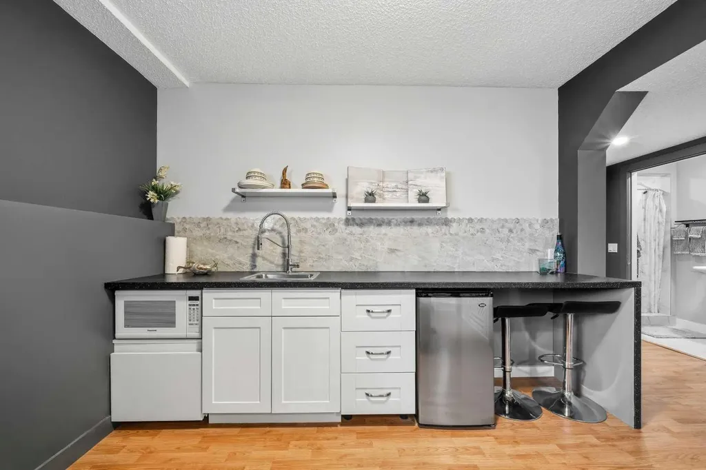 119 Applemont Close SE Calgary AB T2A 7S3