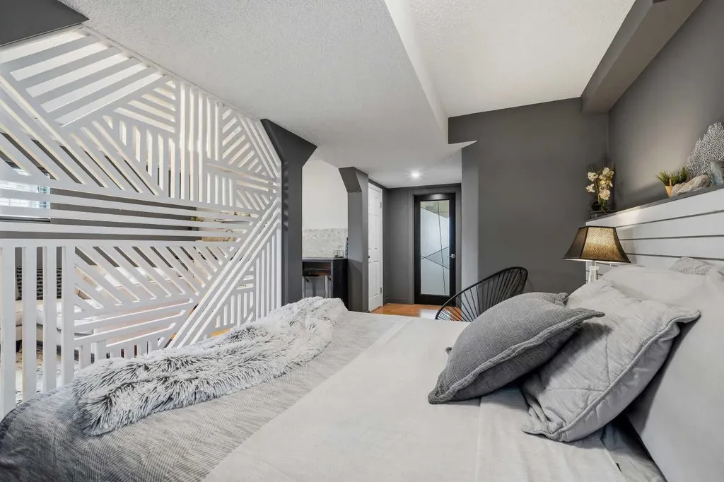 119 Applemont Close SE Calgary AB T2A 7S3