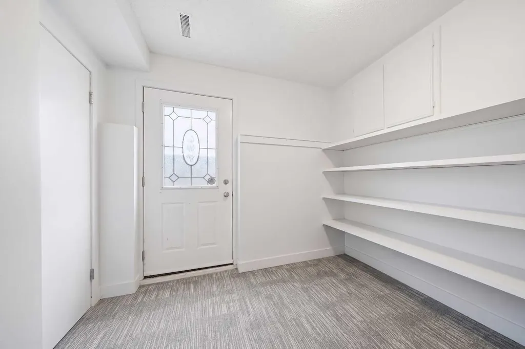 119 Applemont Close SE Calgary AB T2A 7S3