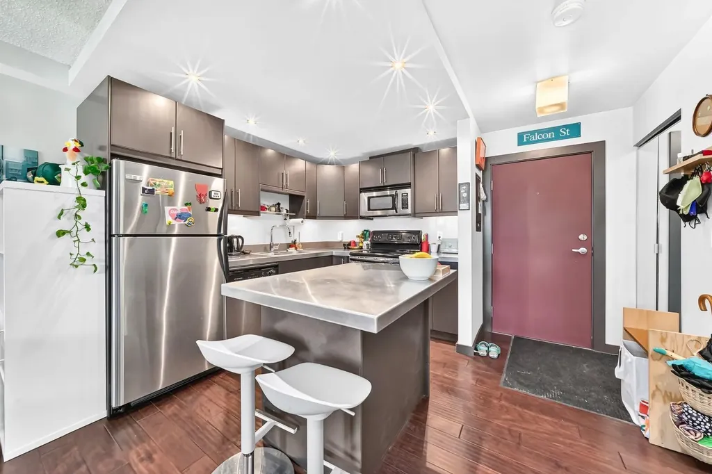 1301 17 Avenue NW Calgary AB T2M 0R2