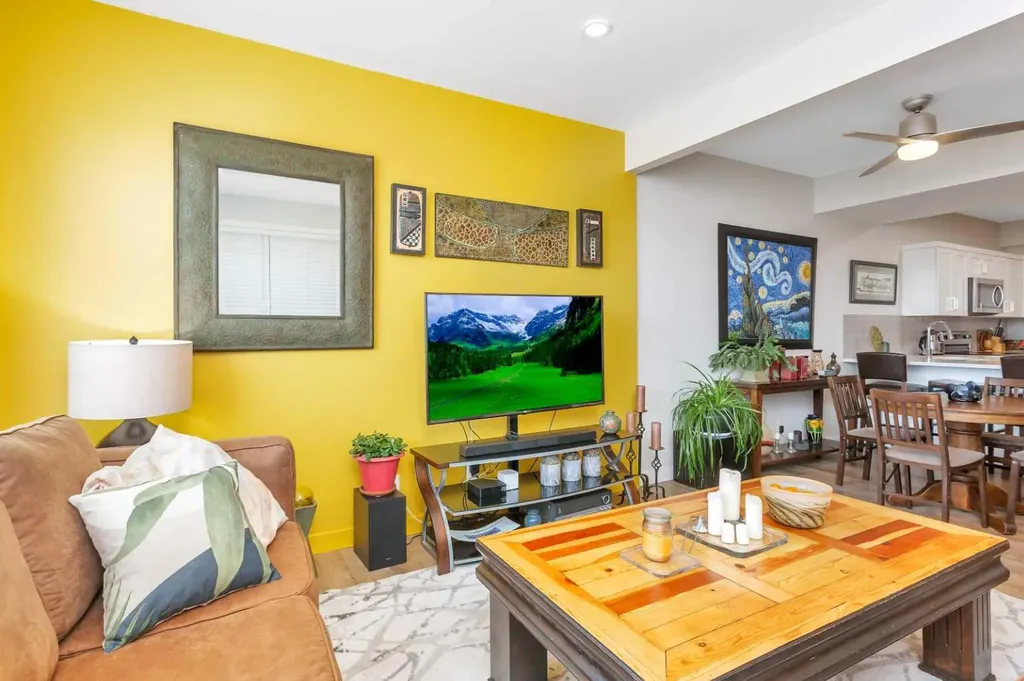 4078 Ryders Ridge Boulevard Sylvan Lake AB T4S0T5
