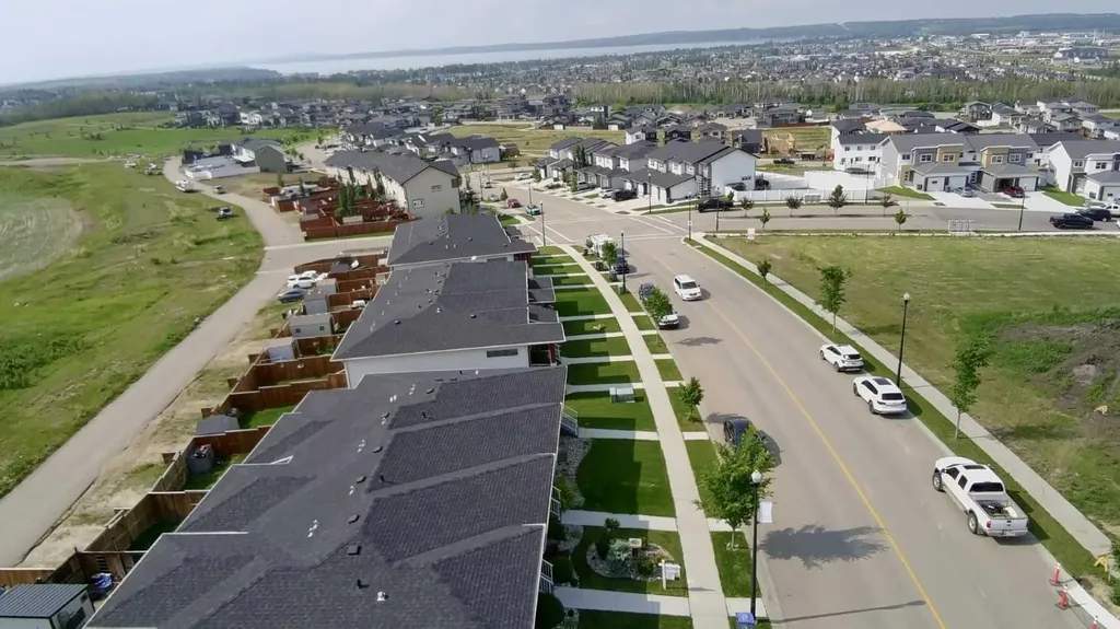 4078 Ryders Ridge Boulevard Sylvan Lake AB T4S0T5