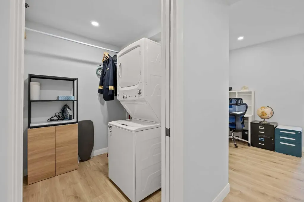 195 Evansfield Close NW Calgary AB T3P 1V7
