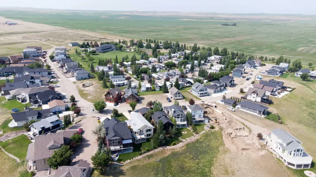 95 White Pelican Way Rural Vulcan County AB T0L 1G0