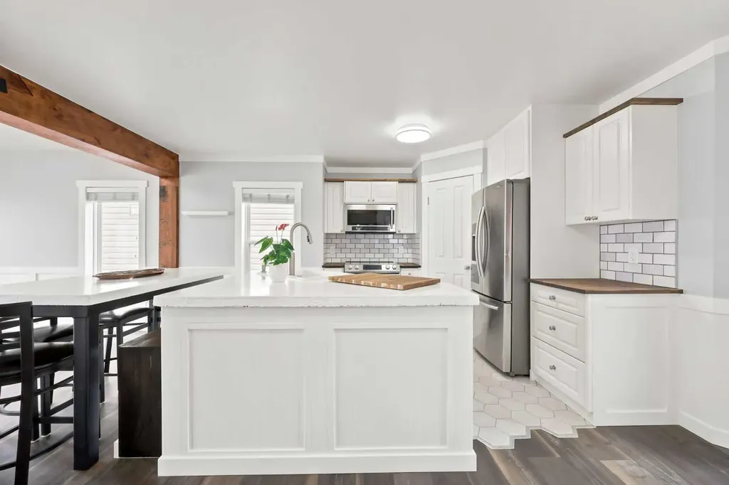 53 Covebrook Close NE Calgary AB T3K 6J5