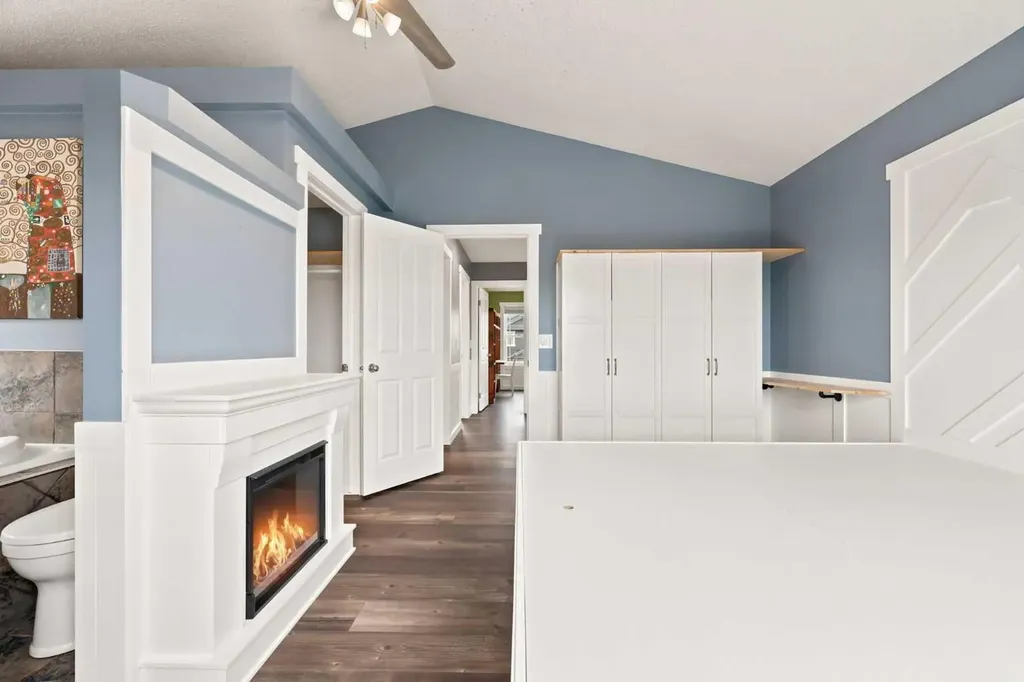 53 Covebrook Close NE Calgary AB T3K 6J5