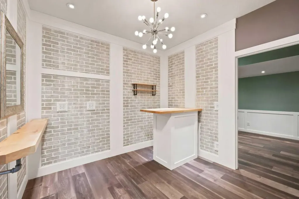 53 Covebrook Close NE Calgary AB T3K 6J5