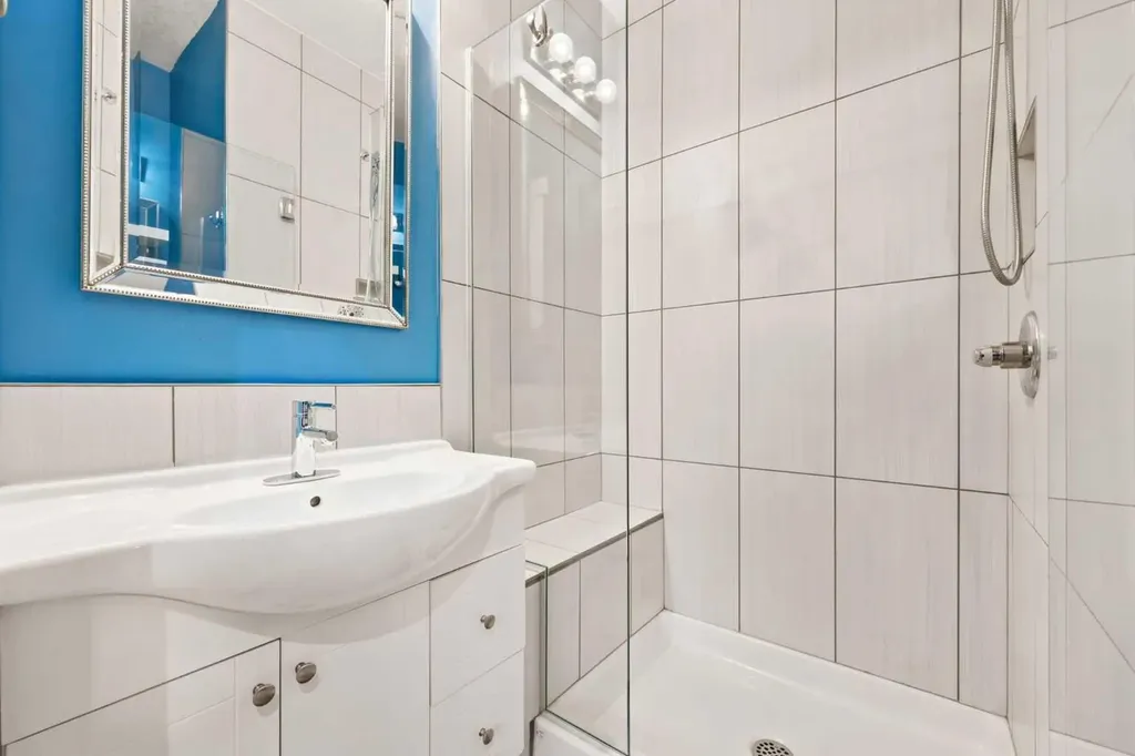 53 Covebrook Close NE Calgary AB T3K 6J5