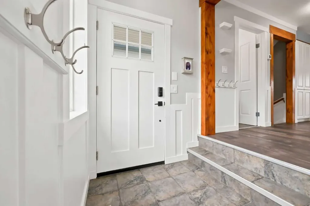 53 Covebrook Close NE Calgary AB T3K 6J5
