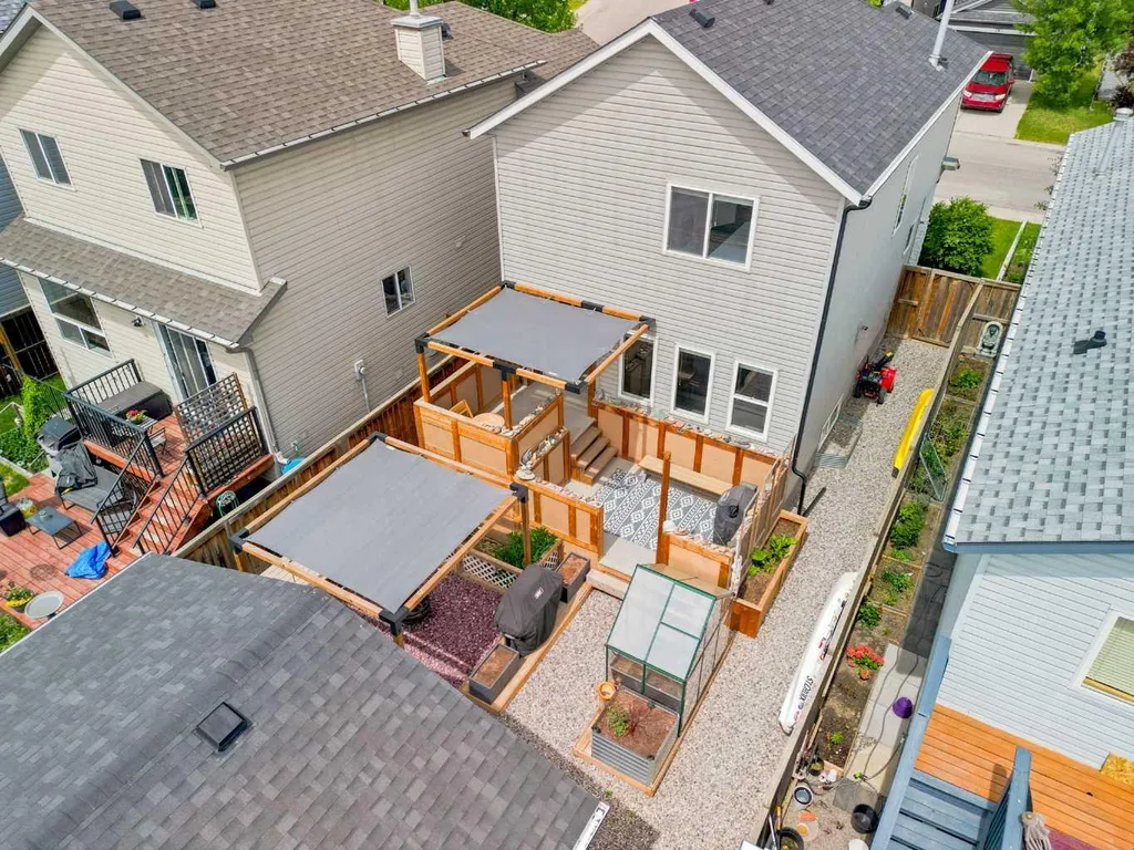 53 Covebrook Close NE Calgary AB T3K 6J5